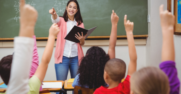 Comment les enseignants voient-ils l'école de demain