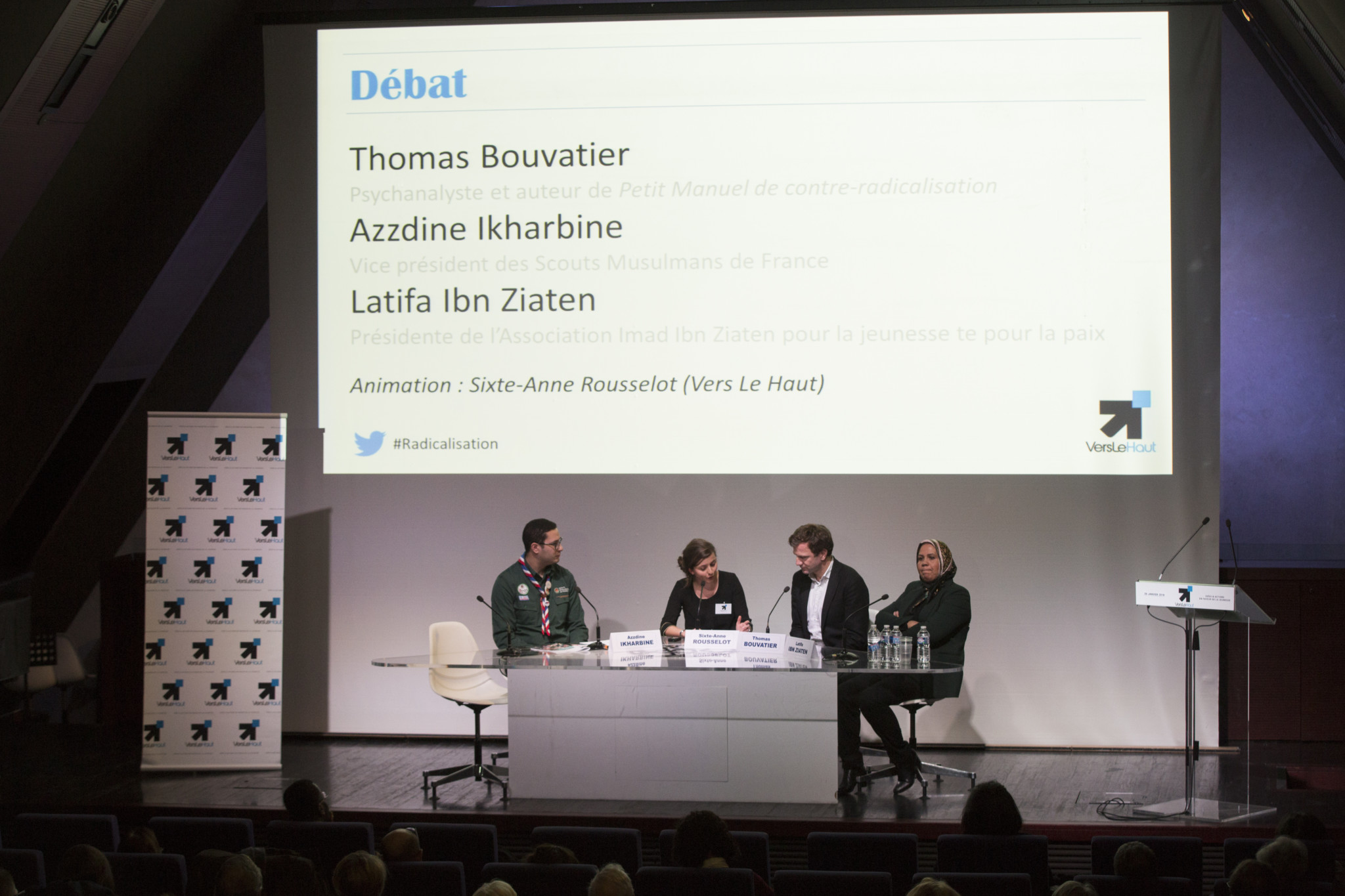 Retour en photos sur l’événement “Les jeunes face à la tentation de la “radicalisation” : que faire ?” 3 4321 008