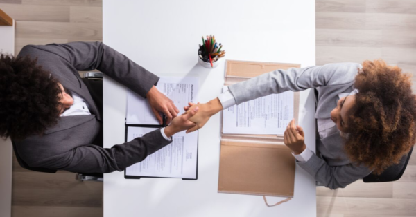 Quel rôle de l'entreprise pour réparer l'ascenseur social ?