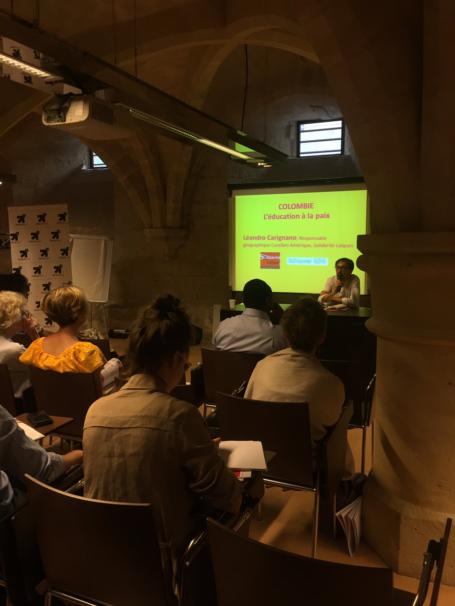 Retour en photos sur l’afterwork-débat ce que les pays du Sud nous apprennent en matière d’éducation 3 suddd